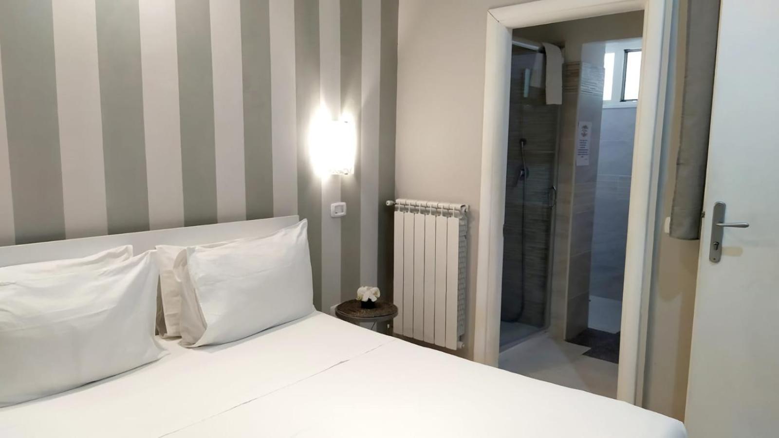Il Roseto Bed and Breakfast Φροζινόνε Δωμάτιο φωτογραφία