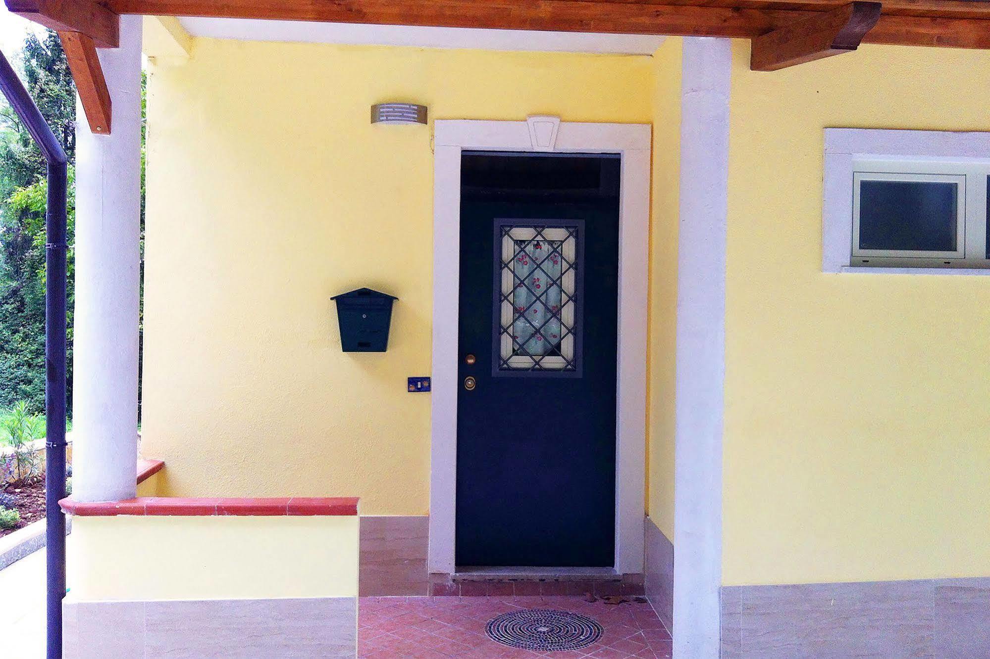 Il Roseto Bed and Breakfast Φροζινόνε Εξωτερικό φωτογραφία