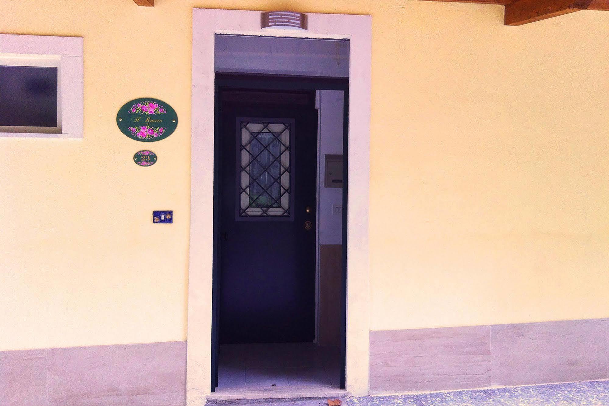 Il Roseto Bed and Breakfast Φροζινόνε Εξωτερικό φωτογραφία
