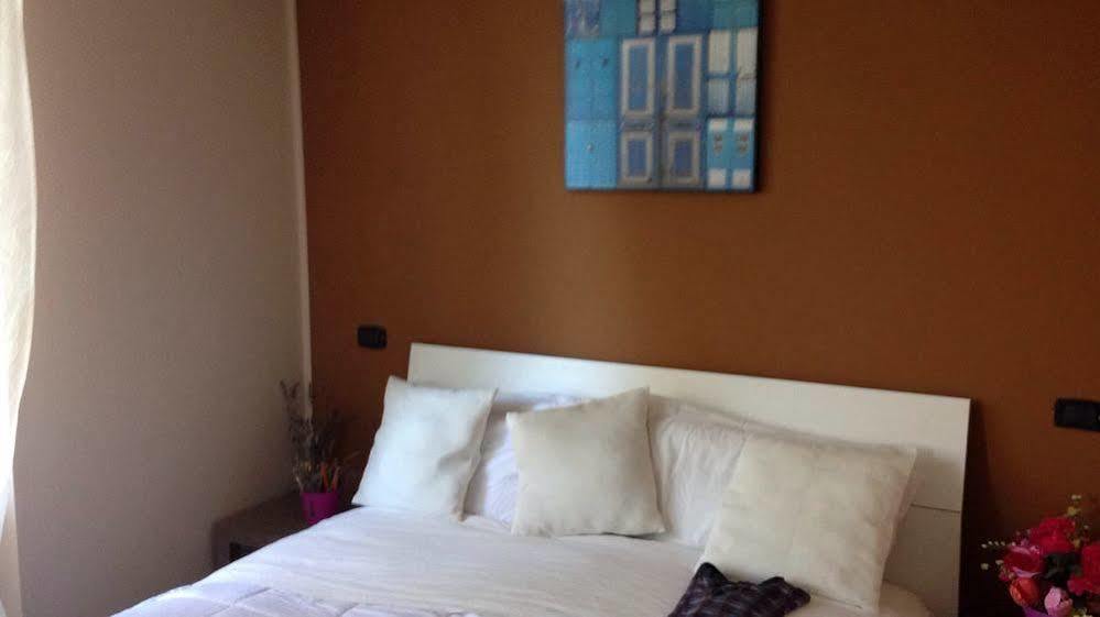 Il Roseto Bed and Breakfast Φροζινόνε Εξωτερικό φωτογραφία